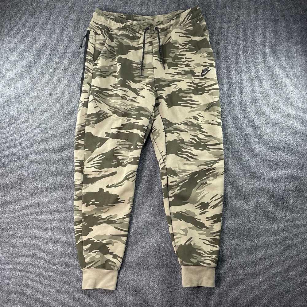 Nike Tech Fleece Jogger Pants Sweatpants Tiger Camo CU4497-342 Men's Sz L